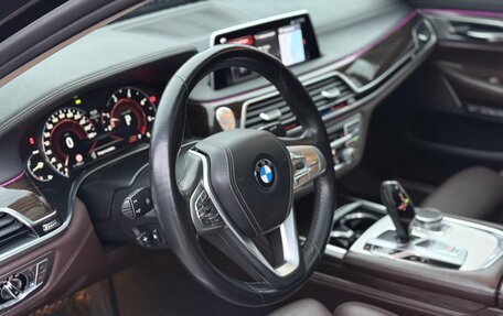 BMW 7 серия, 2015 год, 3 450 000 рублей, 17 фотография
