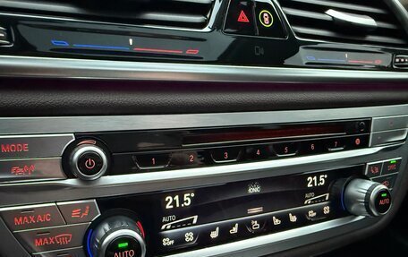 BMW 7 серия, 2015 год, 3 450 000 рублей, 26 фотография