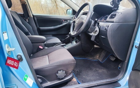 Toyota Corolla, 2003 год, 900 000 рублей, 8 фотография