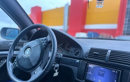 BMW 5 серия, 1996 год, 700 000 рублей, 10 фотография