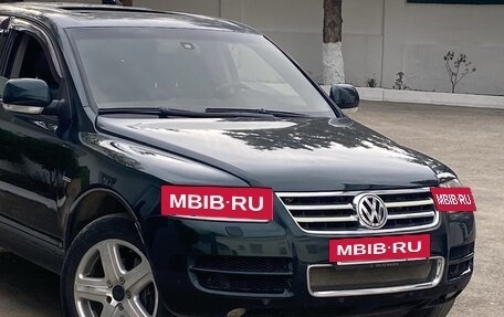 Volkswagen Touareg III, 2004 год, 600 000 рублей, 6 фотография