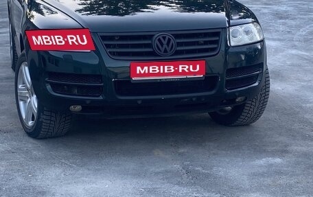 Volkswagen Touareg III, 2004 год, 600 000 рублей, 4 фотография