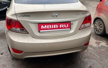 Hyundai Solaris II рестайлинг, 2011 год, 510 000 рублей, 11 фотография