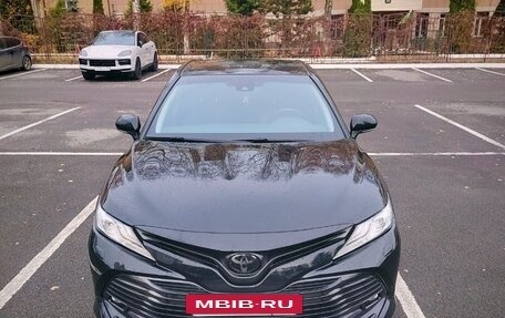 Toyota Camry, 2020 год, 2 800 000 рублей, 2 фотография