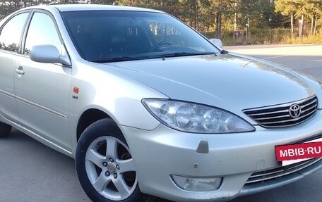 Toyota Camry V40, 2005 год, 820 000 рублей, 2 фотография