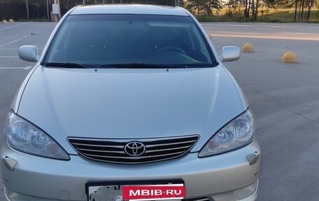 Toyota Camry V40, 2005 год, 820 000 рублей, 3 фотография
