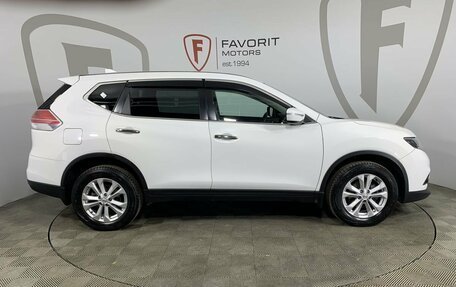 Nissan X-Trail, 2017 год, 2 024 000 рублей, 4 фотография