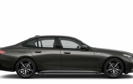 BMW 5 серия, 2025 год, 8 550 000 рублей, 7 фотография