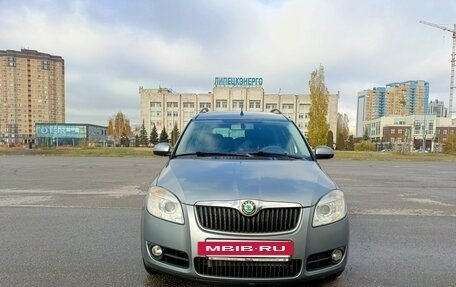 Skoda Roomster, 2010 год, 720 000 рублей, 4 фотография