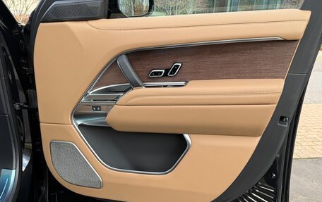 Land Rover Range Rover IV рестайлинг, 2025 год, 26 900 000 рублей, 23 фотография