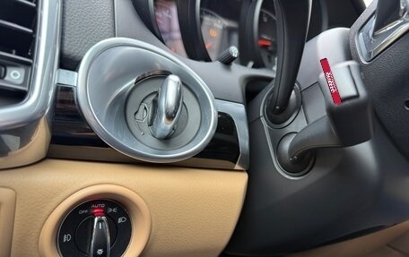 Porsche Cayenne III, 2015 год, 4 400 000 рублей, 25 фотография