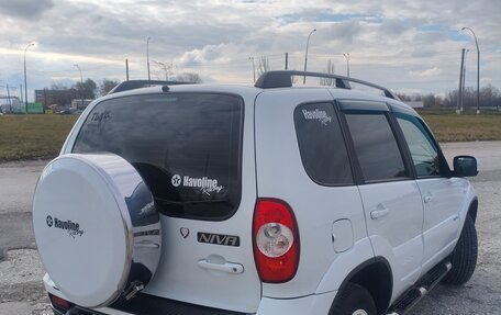 Chevrolet Niva I рестайлинг, 2014 год, 720 000 рублей, 3 фотография