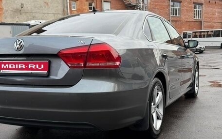 Volkswagen Passat B8 рестайлинг, 2015 год, 1 490 000 рублей, 8 фотография