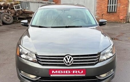 Volkswagen Passat B8 рестайлинг, 2015 год, 1 490 000 рублей, 4 фотография