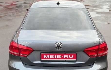 Volkswagen Passat B8 рестайлинг, 2015 год, 1 490 000 рублей, 11 фотография