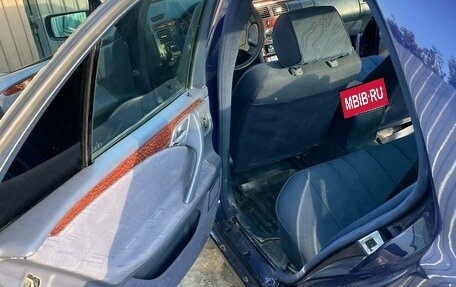 Mercedes-Benz E-Класс, 1998 год, 450 000 рублей, 6 фотография