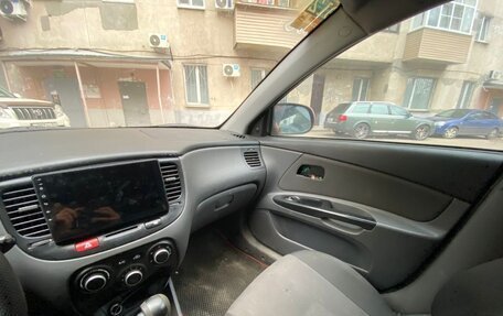 KIA Rio II, 2010 год, 400 000 рублей, 13 фотография