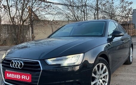 Audi A4, 2019 год, 3 600 000 рублей, 3 фотография