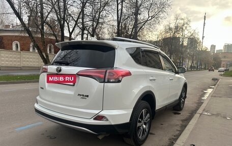 Toyota RAV4, 2018 год, 2 710 000 рублей, 5 фотография