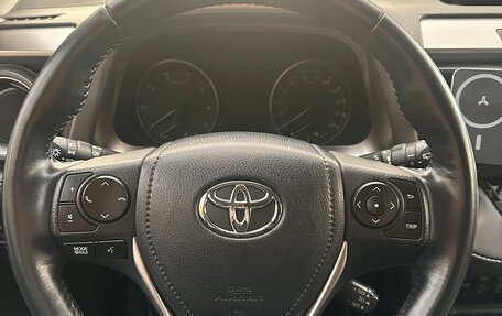 Toyota RAV4, 2018 год, 2 710 000 рублей, 11 фотография