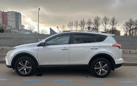 Toyota RAV4, 2018 год, 2 710 000 рублей, 8 фотография