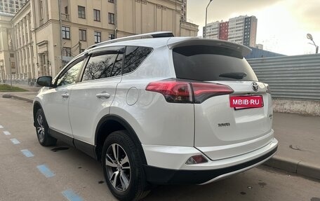 Toyota RAV4, 2018 год, 2 710 000 рублей, 7 фотография