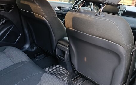 Mercedes-Benz GLA, 2014 год, 1 600 000 рублей, 12 фотография