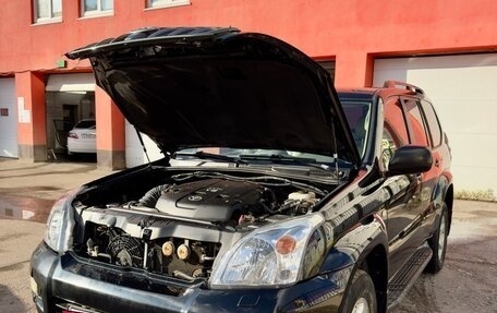 Toyota Land Cruiser Prado 120 рестайлинг, 2008 год, 2 080 000 рублей, 3 фотография