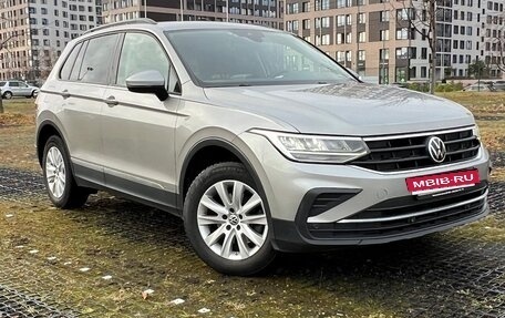 Volkswagen Tiguan II, 2021 год, 3 300 000 рублей, 1 фотография