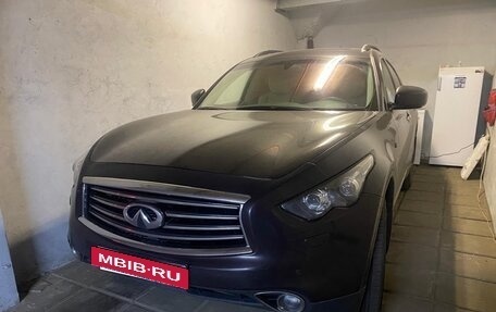 Infiniti FX II, 2012 год, 2 000 000 рублей, 16 фотография