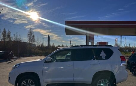 Toyota Land Cruiser Prado 150 рестайлинг 2, 2011 год, 1 900 000 рублей, 4 фотография