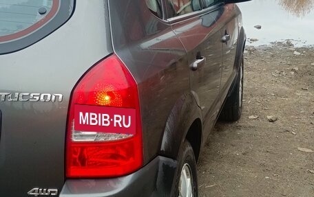 Hyundai Tucson III, 2008 год, 660 000 рублей, 3 фотография