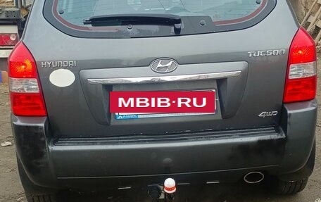 Hyundai Tucson III, 2008 год, 660 000 рублей, 2 фотография