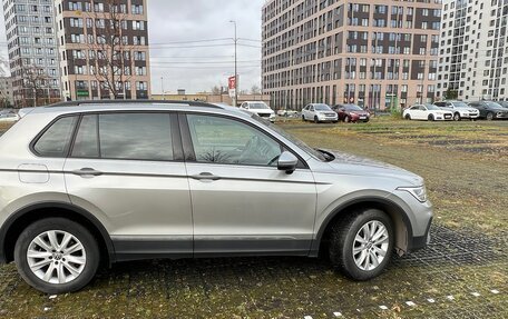 Volkswagen Tiguan II, 2021 год, 3 300 000 рублей, 4 фотография