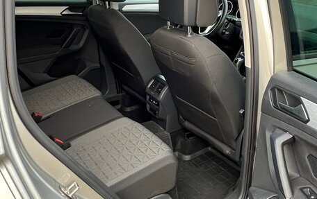 Volkswagen Tiguan II, 2021 год, 3 300 000 рублей, 12 фотография