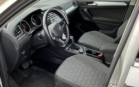 Volkswagen Tiguan II, 2021 год, 3 300 000 рублей, 14 фотография