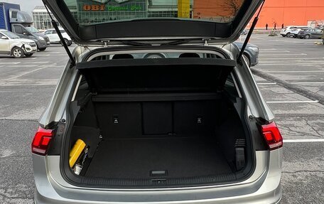 Volkswagen Tiguan II, 2021 год, 3 300 000 рублей, 16 фотография