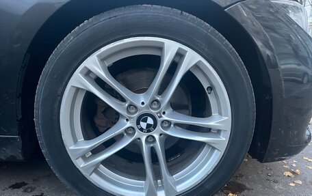 BMW 3 серия, 2017 год, 1 650 000 рублей, 13 фотография