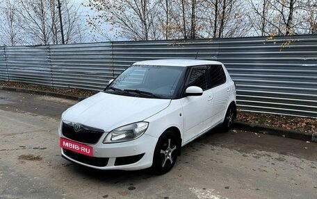 Skoda Fabia II, 2012 год, 395 000 рублей, 1 фотография