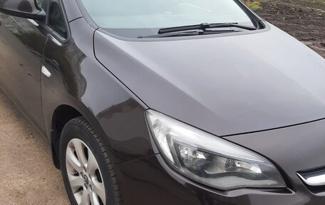 Opel Astra J, 2014 год, 860 000 рублей, 3 фотография