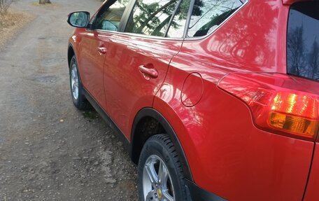 Toyota RAV4, 2014 год, 1 880 000 рублей, 26 фотография