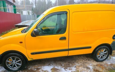 Renault Kangoo II рестайлинг, 2000 год, 325 000 рублей, 3 фотография