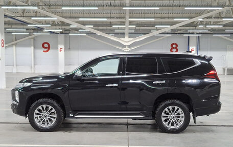 Mitsubishi Pajero Sport III рестайлинг, 2022 год, 4 050 000 рублей, 8 фотография