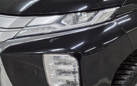 Mitsubishi Pajero Sport III рестайлинг, 2022 год, 4 050 000 рублей, 17 фотография