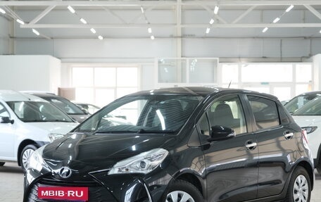 Toyota Vitz, 2019 год, 1 339 000 рублей, 4 фотография