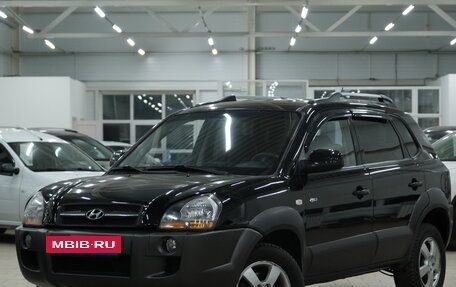 Hyundai Tucson III, 2007 год, 869 000 рублей, 3 фотография