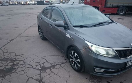 KIA Rio III рестайлинг, 2016 год, 880 000 рублей, 2 фотография