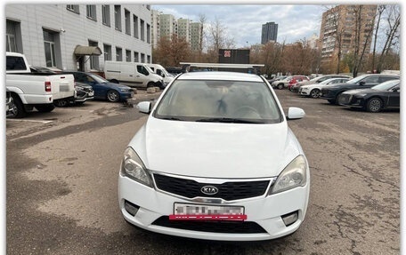KIA cee'd I рестайлинг, 2010 год, 790 000 рублей, 11 фотография