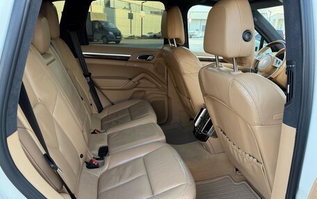 Porsche Cayenne III, 2011 год, 2 150 000 рублей, 10 фотография