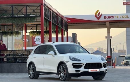 Porsche Cayenne III, 2011 год, 2 150 000 рублей, 2 фотография